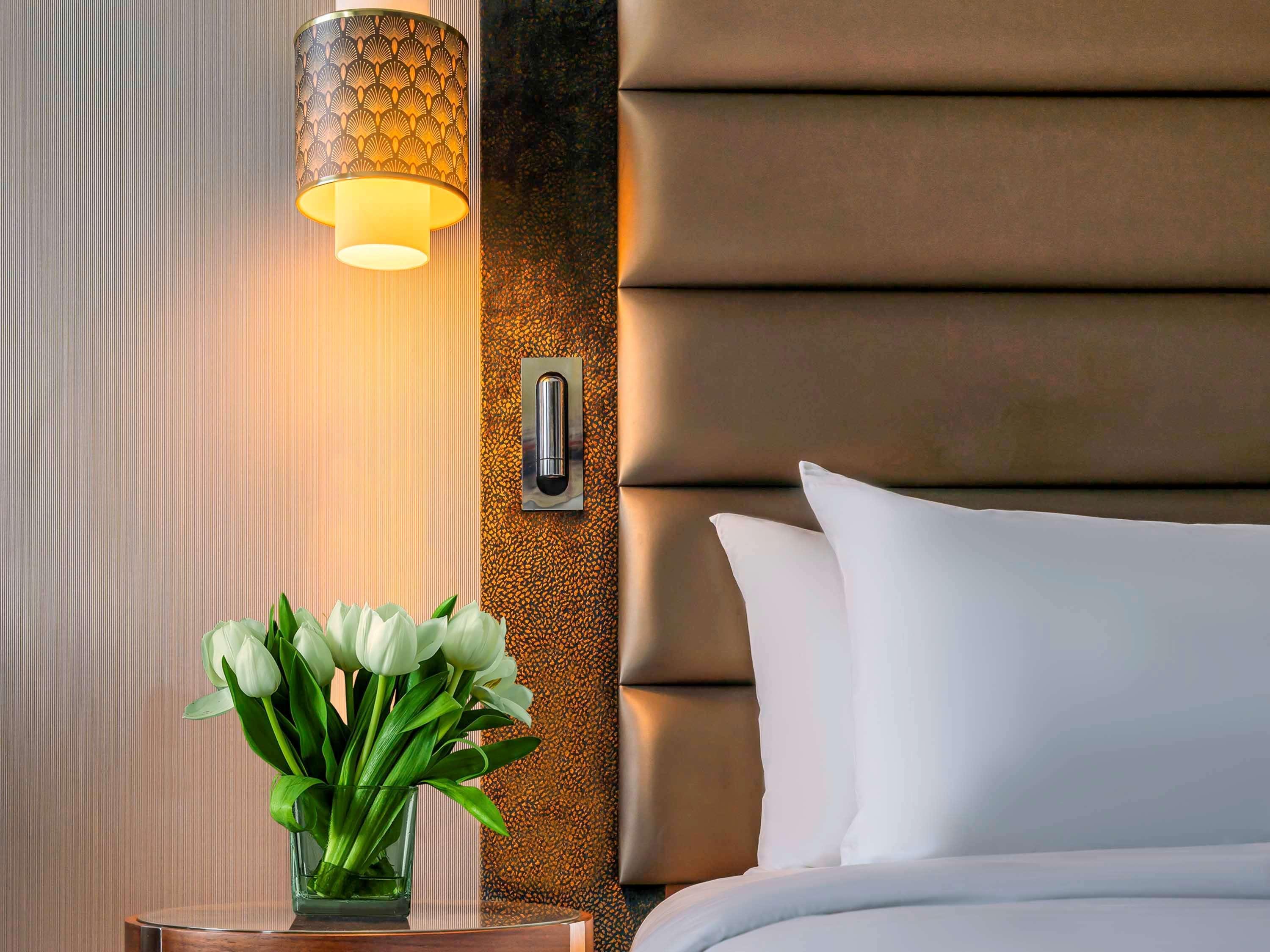 The Artisan Istanbul Mgallery Exterior foto A wall light
