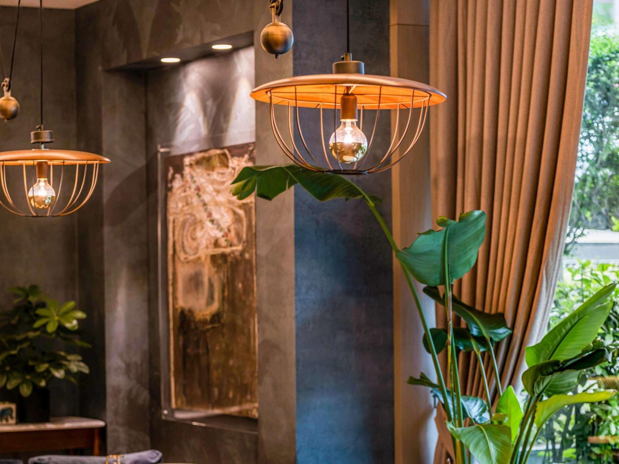 The Artisan Istanbul Mgallery Exterior foto A pendant light